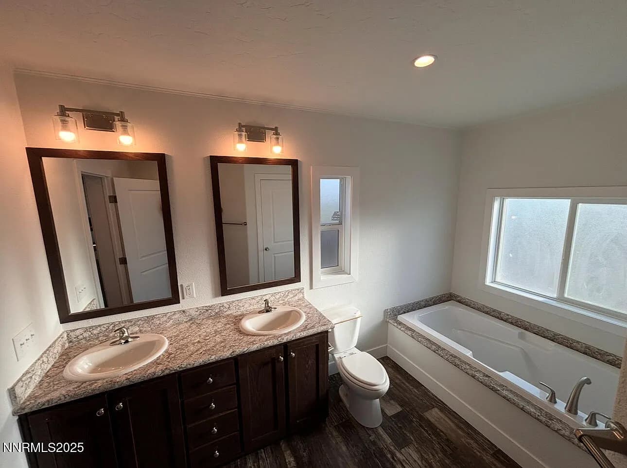 Dreamworks dw-4603f / 7690 bea's view dr, winnemucca, nv 89445 bathroom home features