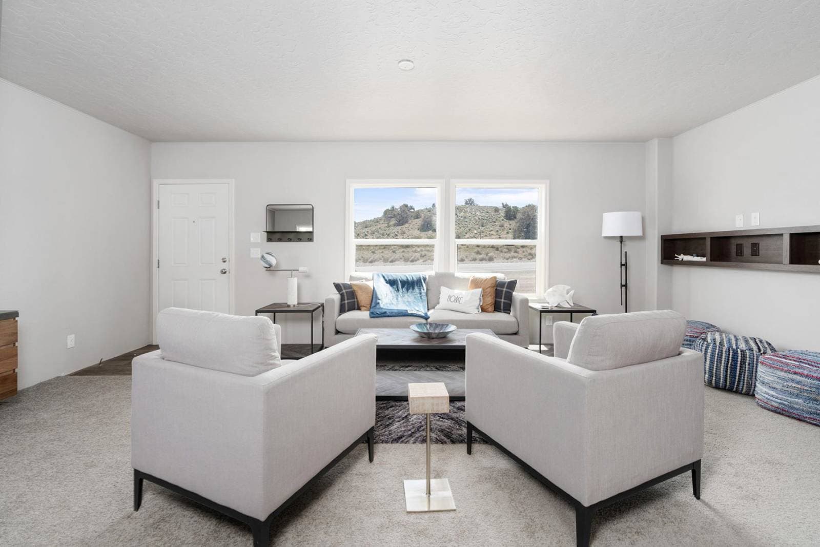 Dreamworks dw4563b interior home features