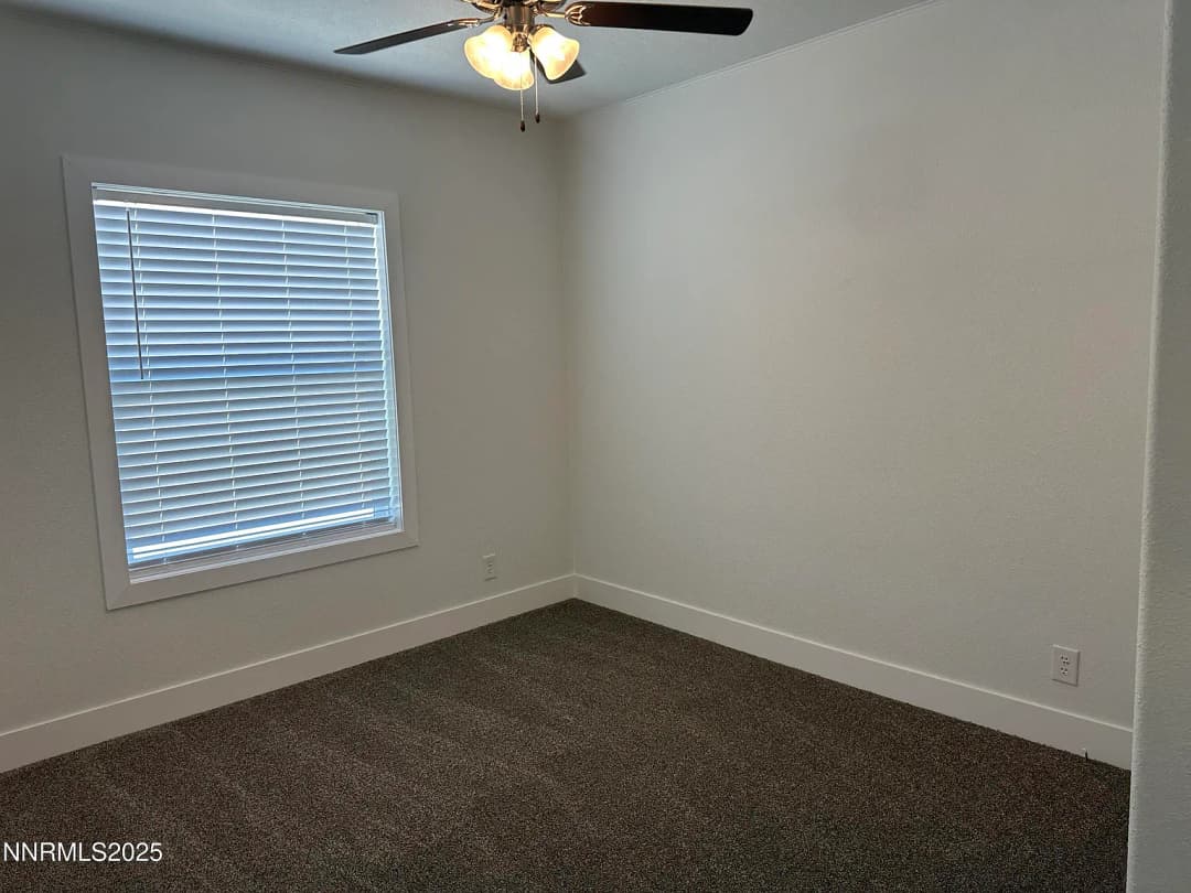 Dreamworks dw-4603f / 7690 bea's view dr, winnemucca, nv 89445 interior home features