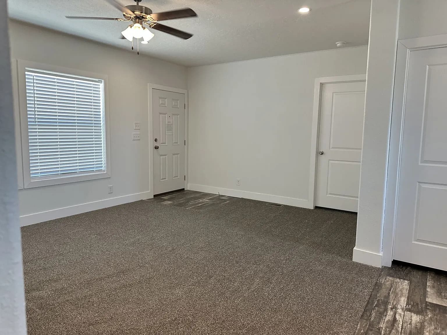 Dreamworks dw-4603f / 4433 nez perce st, elko, nv 89801 interior home features
