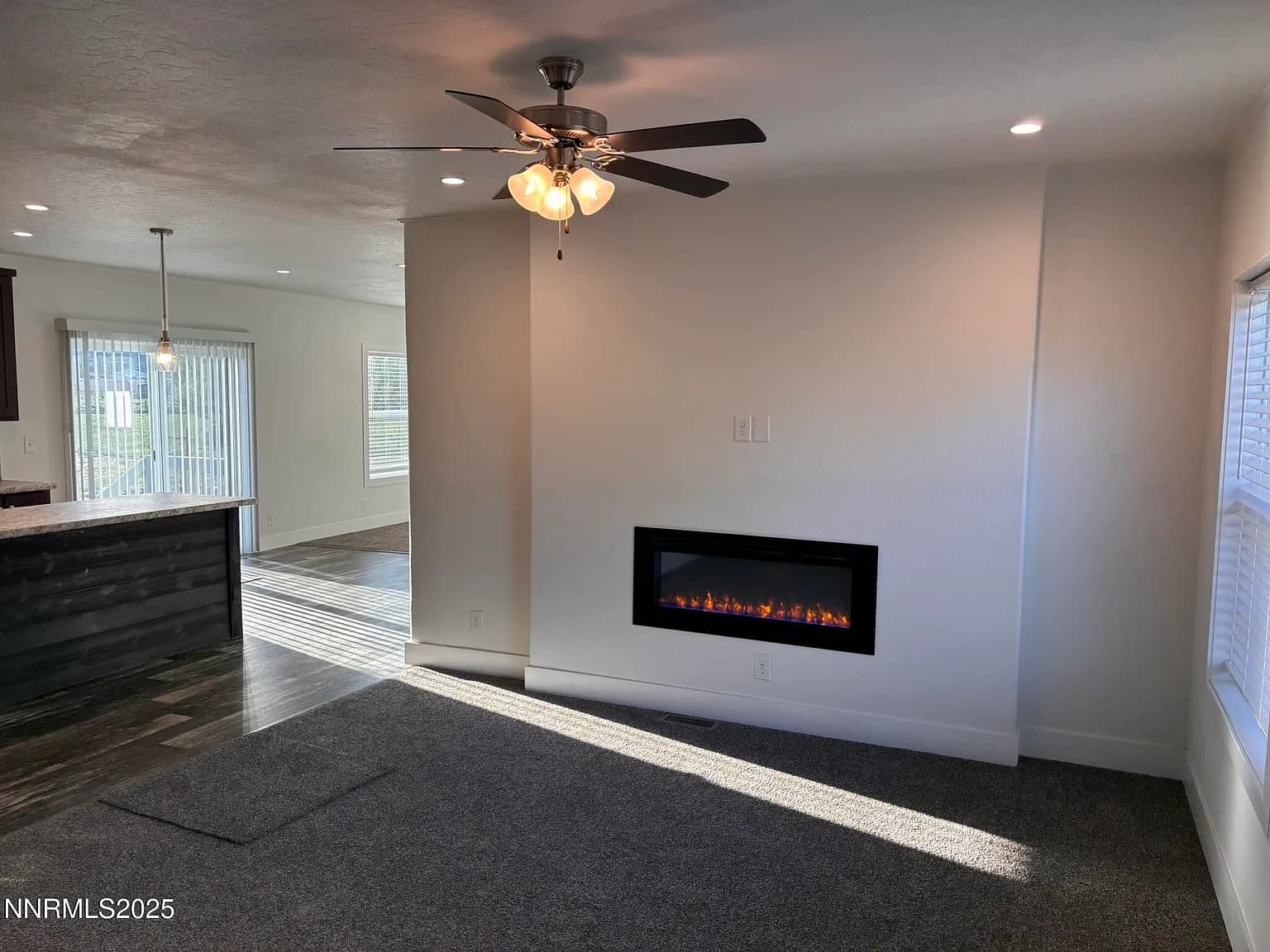 Dreamworks dw-4603f / 7690 bea's view dr, winnemucca, nv 89445 interior home features