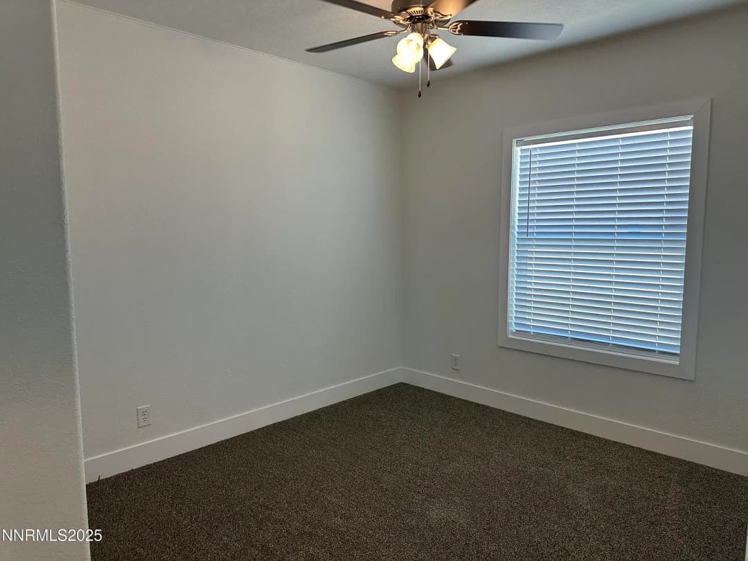Dreamworks dw-4603f / 7690 bea's view dr, winnemucca, nv 89445 interior home features