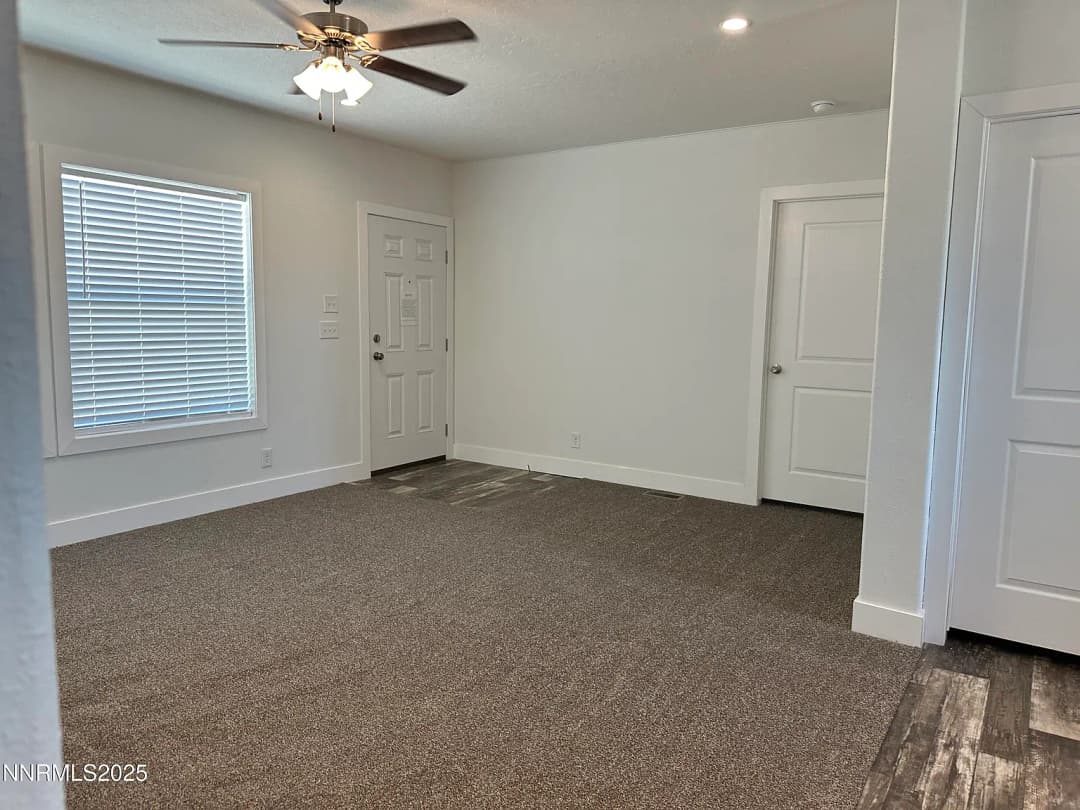 Dreamworks dw-4603f / 7690 bea's view dr, winnemucca, nv 89445 interior home features